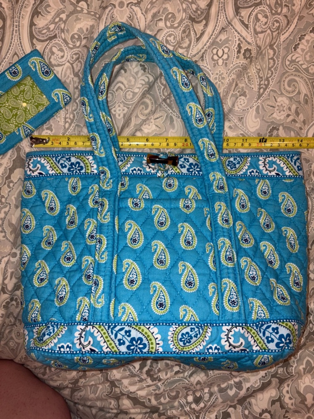 Retired Vera Bradley Bermuda Blue Quilted Tote Bag with Matching ID Holder - Picture 8 of 8